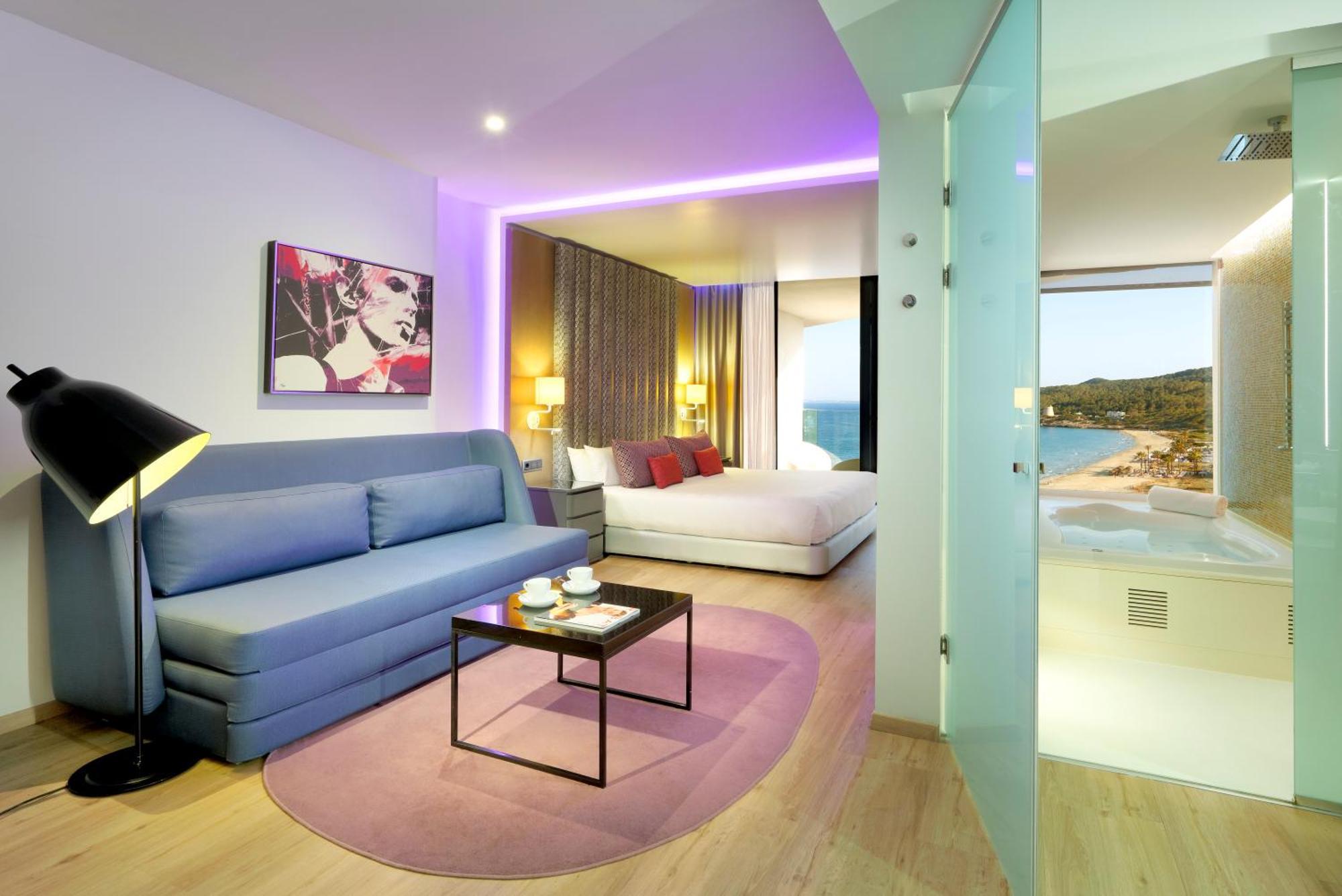 Hard Rock Ibiza Platja d'en Bossa